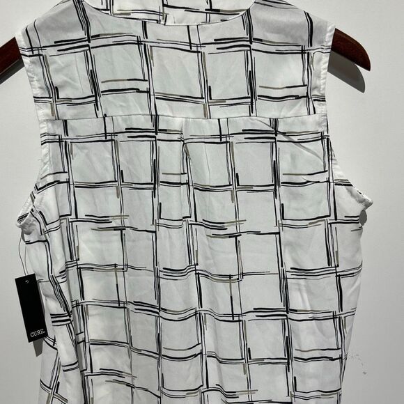 CURE Women's White Black Windowpane Split Neck Sleeveless Blouse Small NWT - Picture 5 of 9